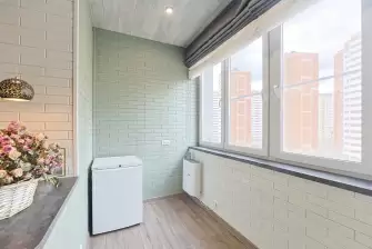 Отделка балкона Сапожок под ключ с утеплением