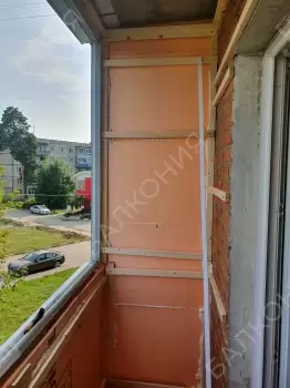 Остекление балкона и балконного блока с утеплением Пеноплексом