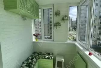 Зона отдыха с оранжереей на лоджии