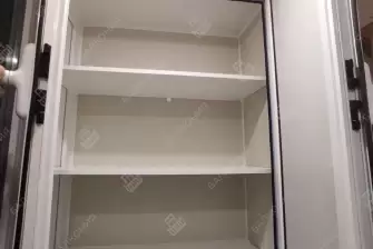 Установка на балконе трёх шкафов