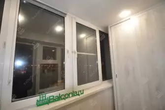 Отделка стен и потолка ПВХ панелями