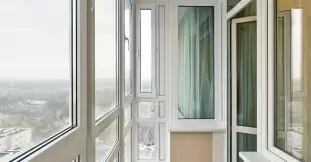 Тёплое раздвижное остекление балконов