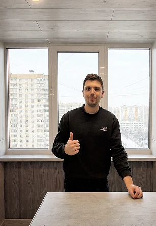 Отделка лоджии ламинатом с тёплым полом и освещением